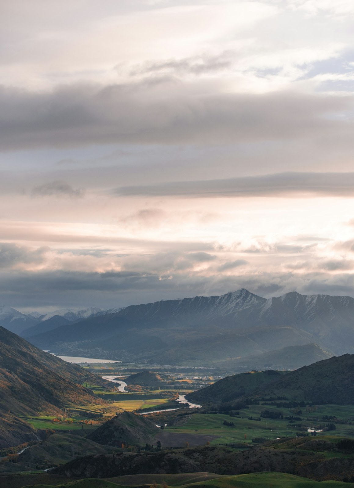 Mountain landscape near Queenstown, New Zealand